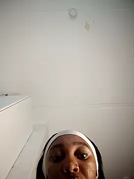 Shria107 online show from March 14, 9:04 am