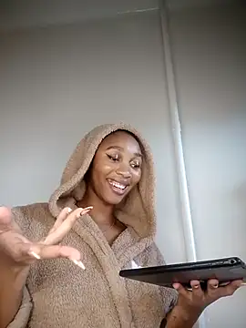 Snapshot of Shria107 chatting on November 26, 12:05 pm Shria107 online show from November 26, 12:05 pm