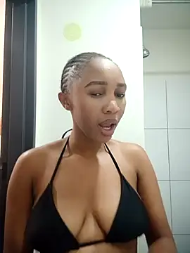 Shria107 online show from March 13, 8:03 pm