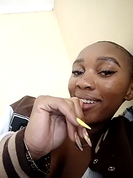 Snapshot of Shria107 chatting on November 2, 8:14 pm Shria107 online show from November 2, 8:14 pm