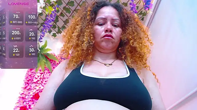 BLONDE SEXYHOT online show from March 2, 2:02 pm