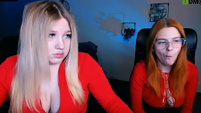 juli kisss online show from March 22, 7:53 pm