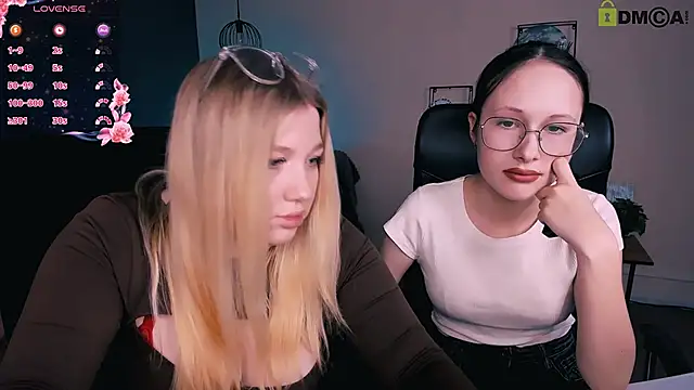 juli kisss online show from March 8, 10:32 am