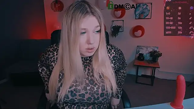 juli kisss online show from February 21, 12:38 pm