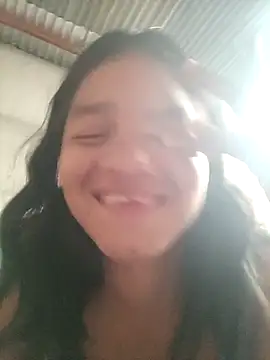 Little Pau Dirty online show from November 15, 1:48 pm