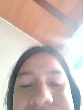 Snapshot of Little_Pau_Dirty chatting on February 24, 7:04 pm Little Pau Dirty online show from February 24, 7:04 pm