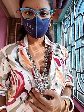 wild bong queen online show from November 12, 9:35 am