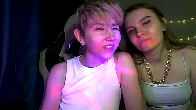 velvetvalkyries online show from March 15, 8:32 pm