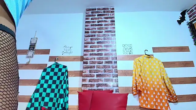 sofia fer online show from November 10, 2:38 am