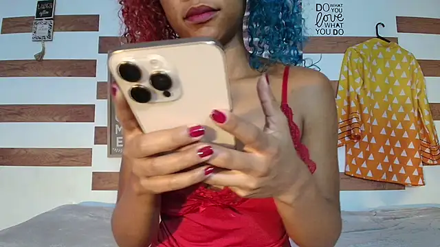 sofia fer online show from November 28, 11:05 pm