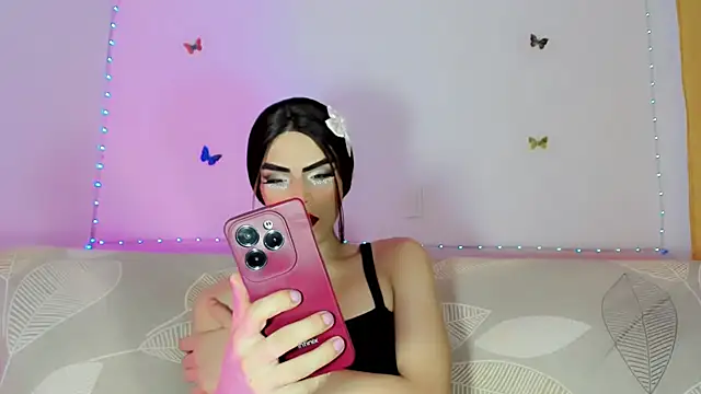 TatiGil online show from June 6, 8:47 pm