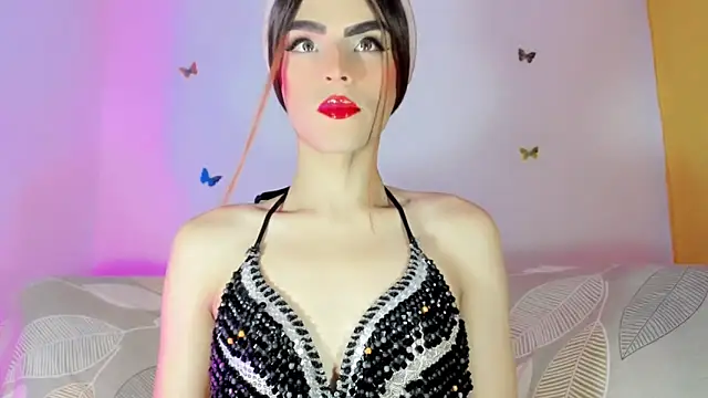 TatiGil online show from April 2, 3:30 pm