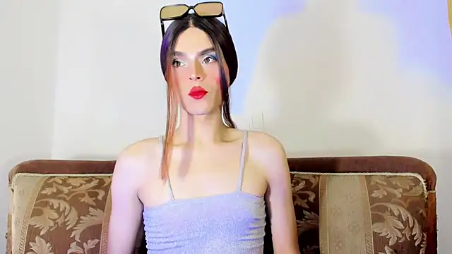 TatiGil online show from October 4, 4:03 am