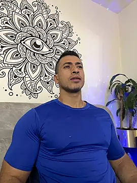 aaroncolombia online show from November 8, 12:14 am