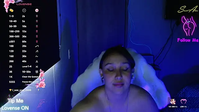 Skarlet Adams28 online show from September 18, 9:18 pm