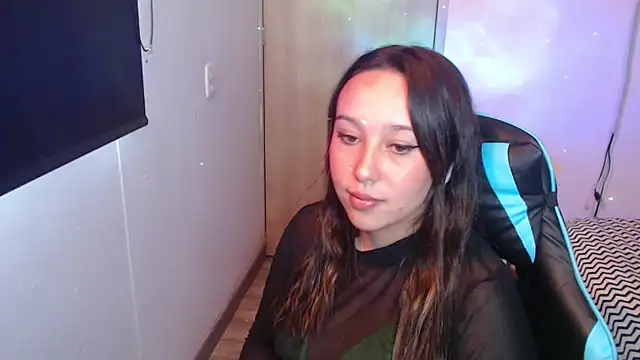Skarlet Adams28 online show from March 17, 8:45 pm