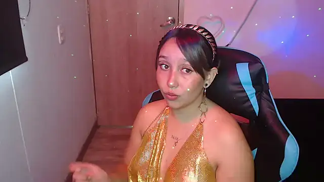 Skarlet Adams28 online show from February 23, 6:08 pm