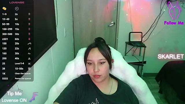 Skarlet Adams28 online show from October 10, 11:49 pm