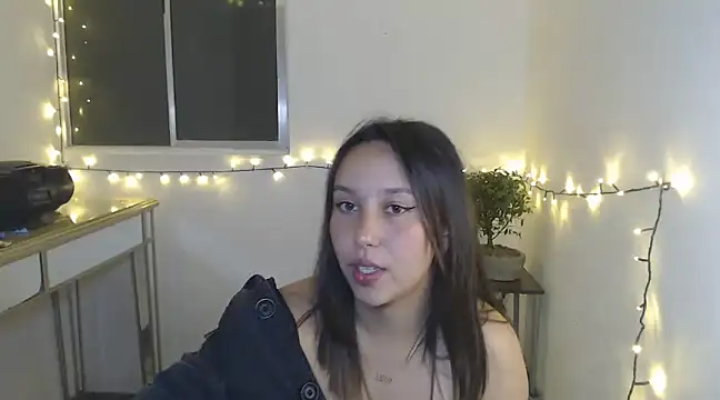 Skarlet Adams28 online show from January 23, 4:19 am