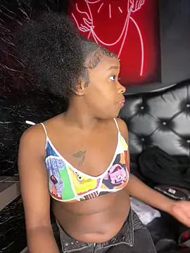 Snapshot of Thyana_LS chatting on September 20, 1:05 pm Thyana LS online show from September 20, 1:05 pm