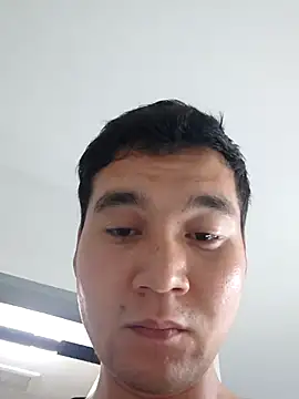 Snapshot of lonelyboyp chatting on February 16, 6:43 am lonelyboyp online show from February 16, 6:43 am