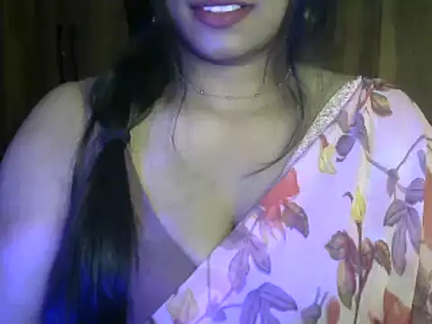 Snapshot of telugu99ramya chatting on February 28, 4:39 pm telugu99ramya online show from February 28, 4:39 pm