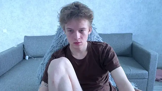 sweetserenity5 online show from March 12, 6:17 am