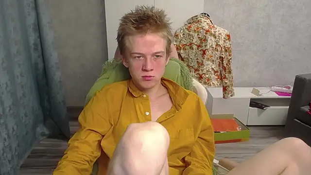 Snapshot of sweetserenity5 chatting on February 11, 9:14 pm sweetserenity5 online show from February 11, 9:14 pm