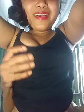 Snapshot of hotbaby_5 chatting on November 8, 8:18 am hotbaby 5 online show from November 8, 8:18 am