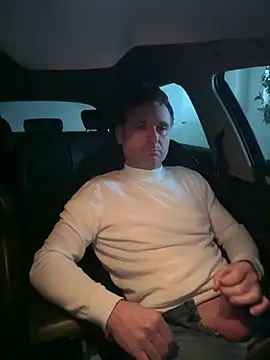 w12er online show from January 18, 7:12 am