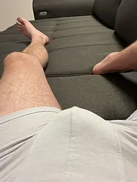 w12er online show from February 9, 7:12 pm