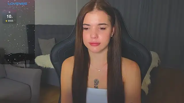 adrianawow1 online show from September 30, 11:33 pm