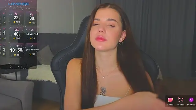 adrianawow1 online show from September 24, 11:10 pm