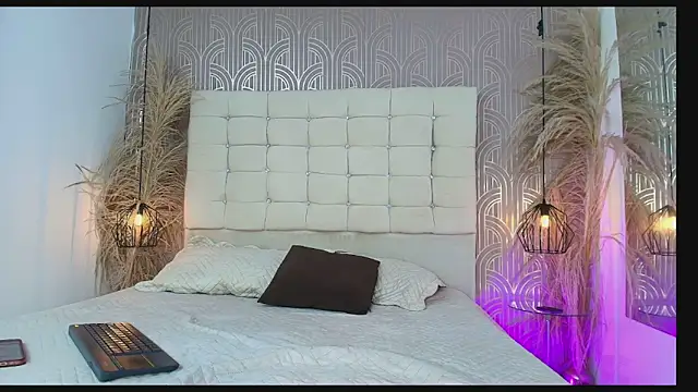 LeylaRangel online show from November 6, 3:43 am