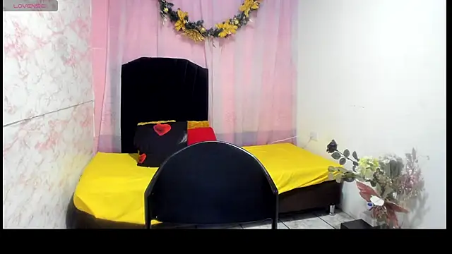 Brunette sasha online show from April 15, 12:10 pm