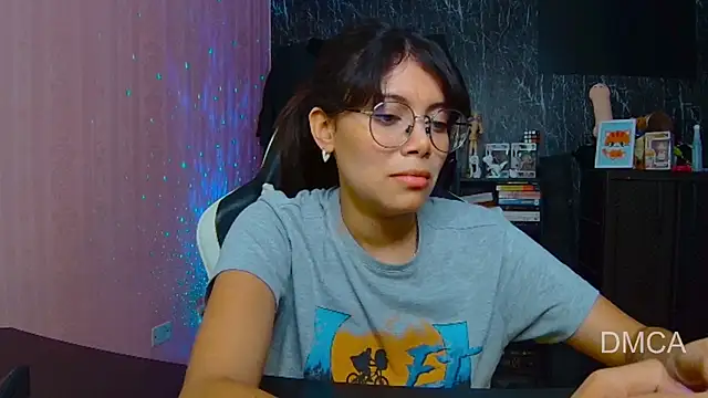 Snapshot of Drea_Foox chatting on October 23, 2:54 am Drea Foox online show from October 23, 2:54 am