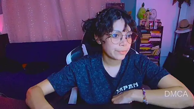 Drea Foox online show from April 13, 2:59 am