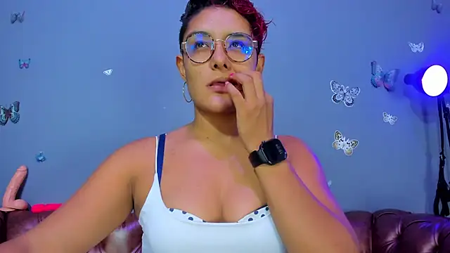 Snapshot of Kaira_mosse chatting on June 12, 3:10 pm Kaira mosse online show from June 12, 3:10 pm