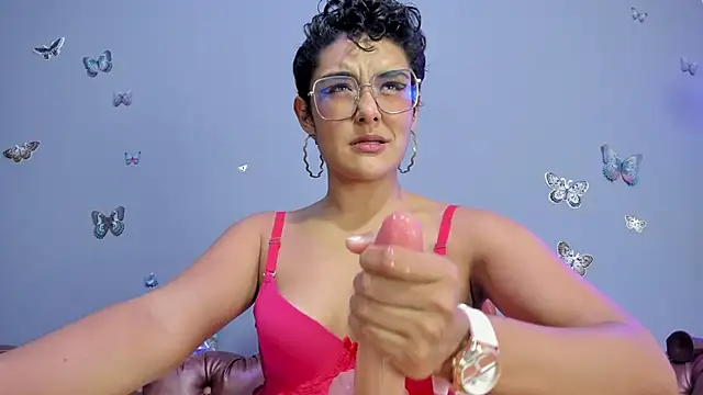 Kaira mosse online show from March 18, 7:01 pm