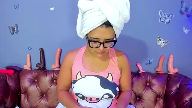 Snapshot of Kaira_mosse chatting on June 26, 11:38 am Kaira mosse online show from June 26, 11:38 am