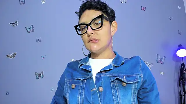 Kaira mosse online show from October 17, 11:23 am