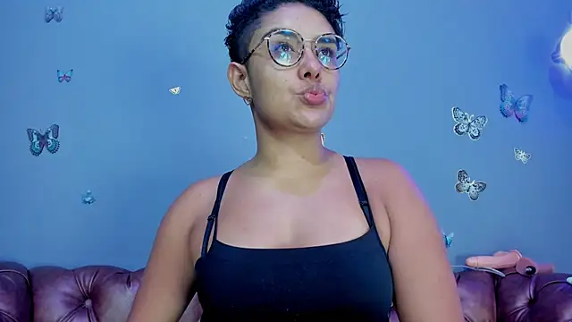 Kaira mosse online show from November 26, 11:54 am