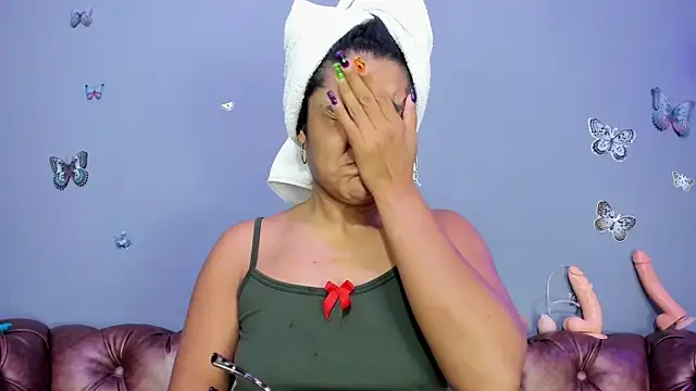 Kaira mosse online show from November 21, 11:42 am