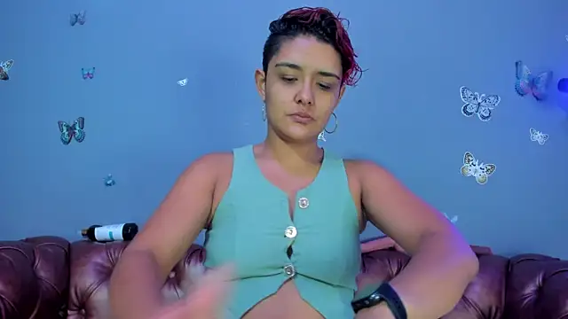 Snapshot of Kaira_mosse chatting on June 13, 11:41 am Kaira mosse online show from June 13, 11:41 am