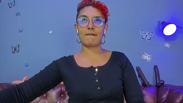 Kaira mosse online show from March 18, 11:57 am