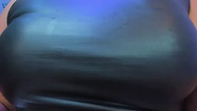 Kaira mosse online show from April 19, 6:10 pm