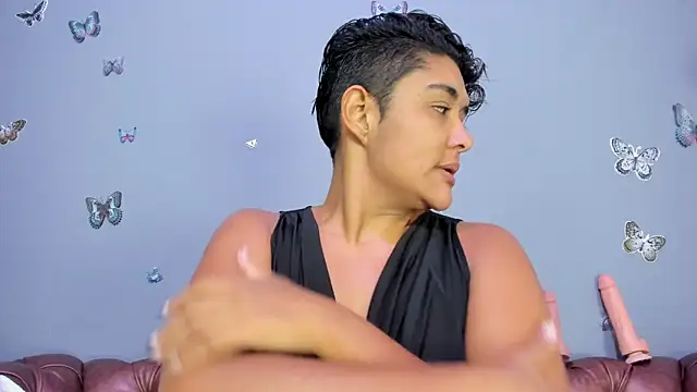 Kaira mosse online show from October 14, 11:00 am