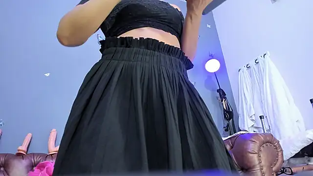 Kaira mosse online show from September 10, 1:21 pm