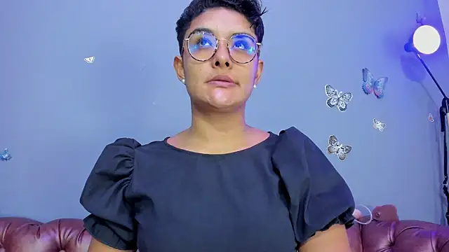 Kaira mosse online show from November 30, 11:44 am