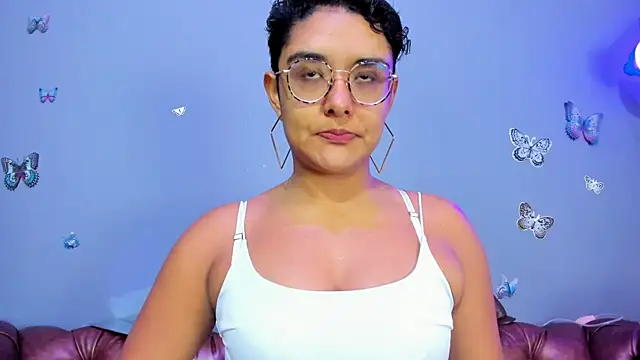 Kaira mosse online show from December 16, 11:47 am